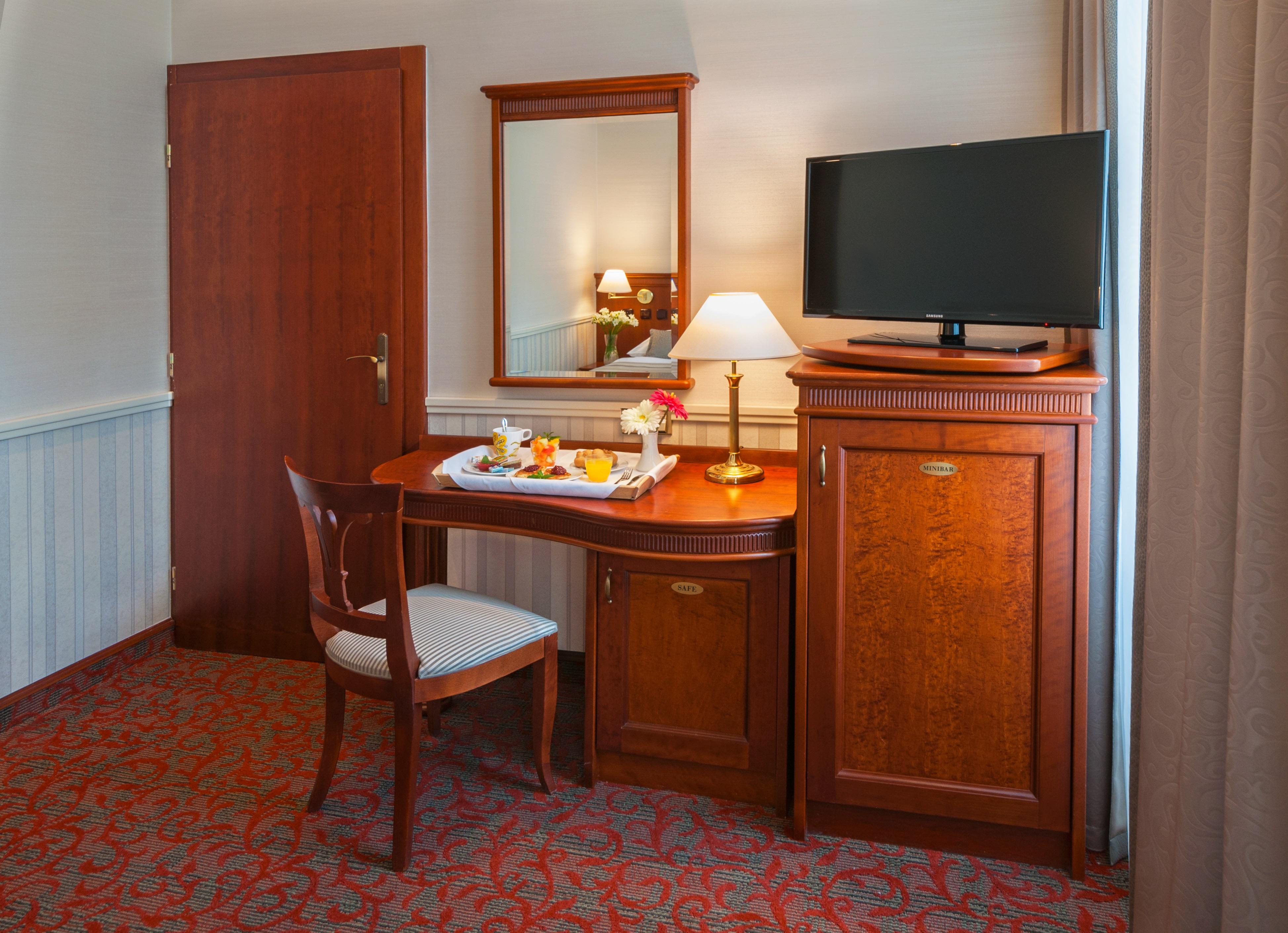 Adria Hotel Prague Luaran gambar