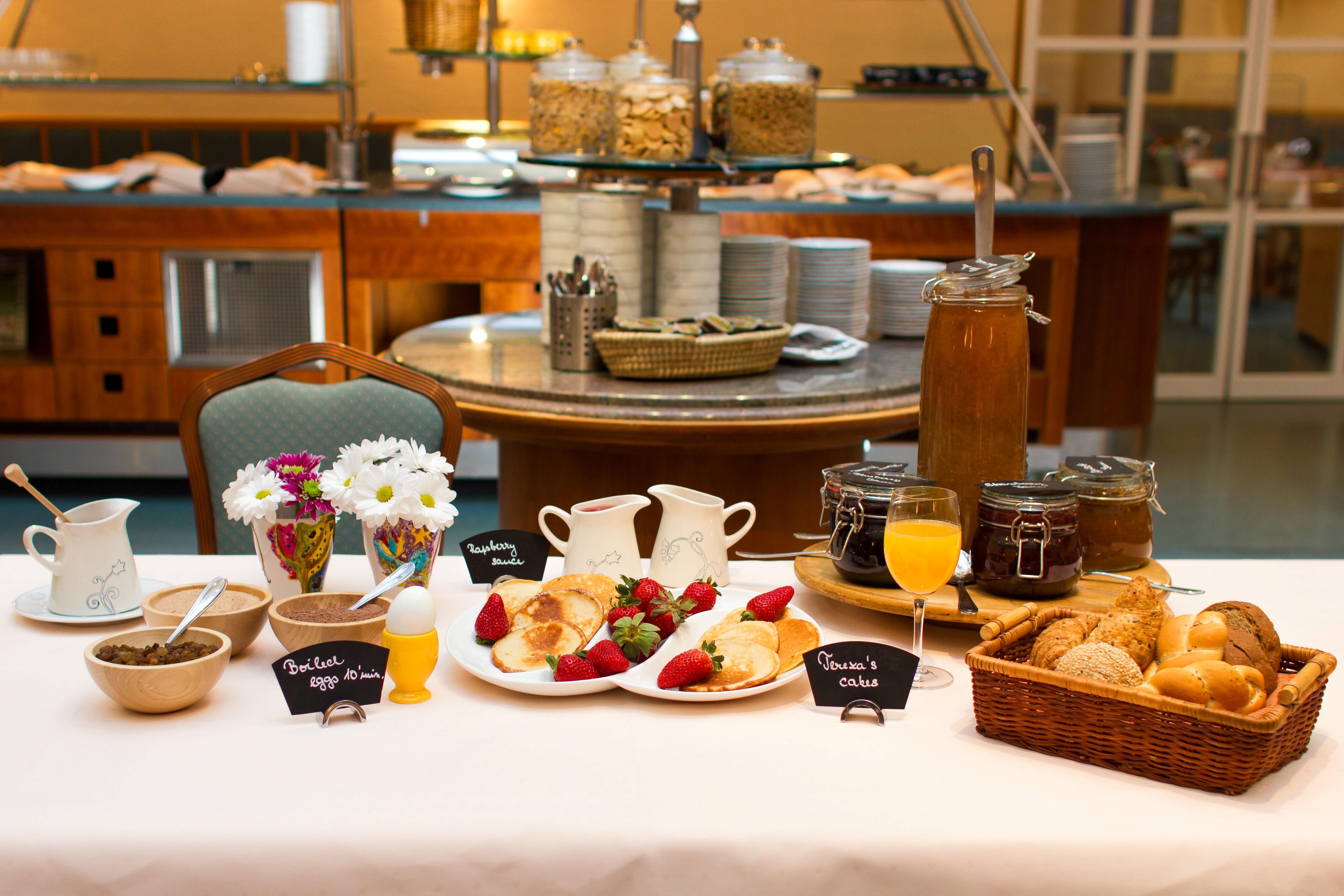 Adria Hotel Prague Luaran gambar