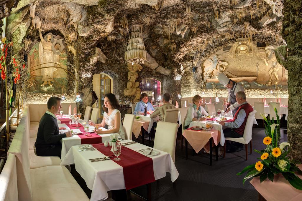Adria Hotel Prague Luaran gambar